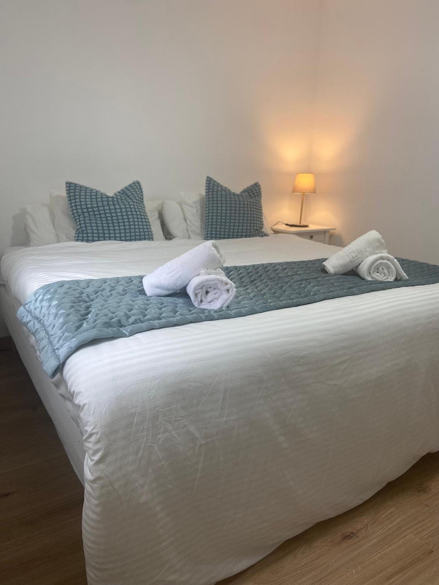 Dh Apartamento Turistico Cangas de Onís Exterior foto